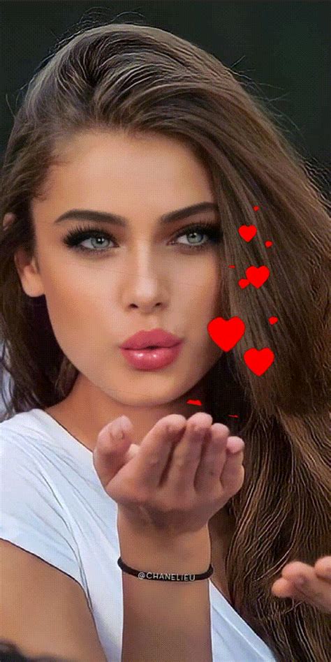 beautiful girl gifs|Beautiful women gifs